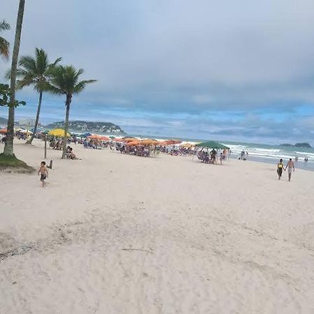 Apto Aconchegante Pe Na Areia Guaruja Ngoại thất bức ảnh