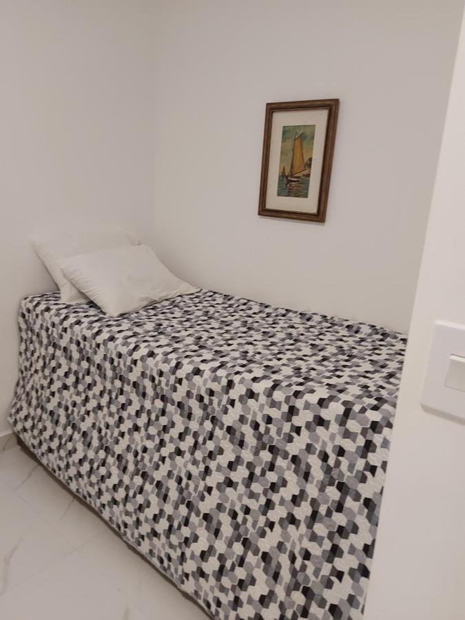 Apto Aconchegante Pe Na Areia Guaruja Ngoại thất bức ảnh