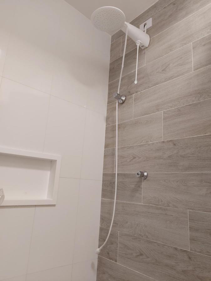 Apto Aconchegante Pe Na Areia Guaruja Ngoại thất bức ảnh